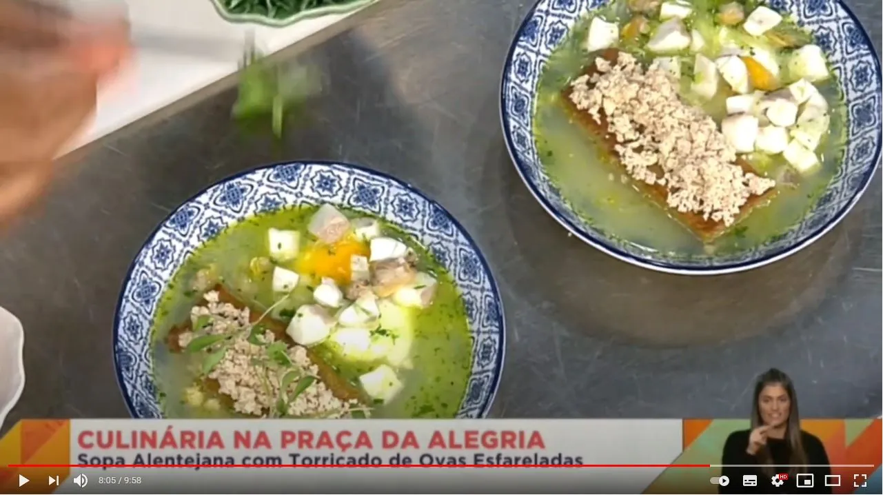 Sopa alentejana com torricado